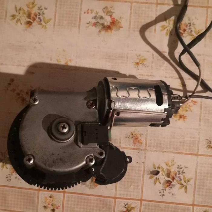 Vând răsnita saeco