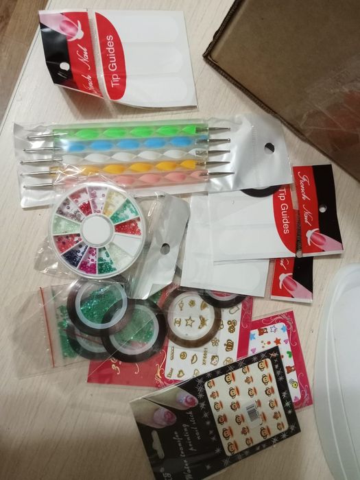 Продам маникюрный набор