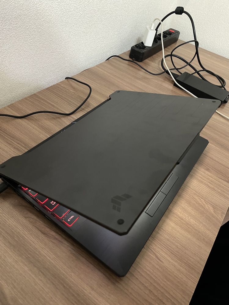 Игровой ноутбук Asus tuf gaming f15