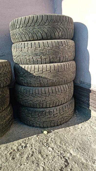 Продам шины зимние