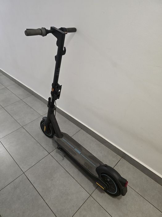 Trotineta Segway Ninebot G30 II MAX