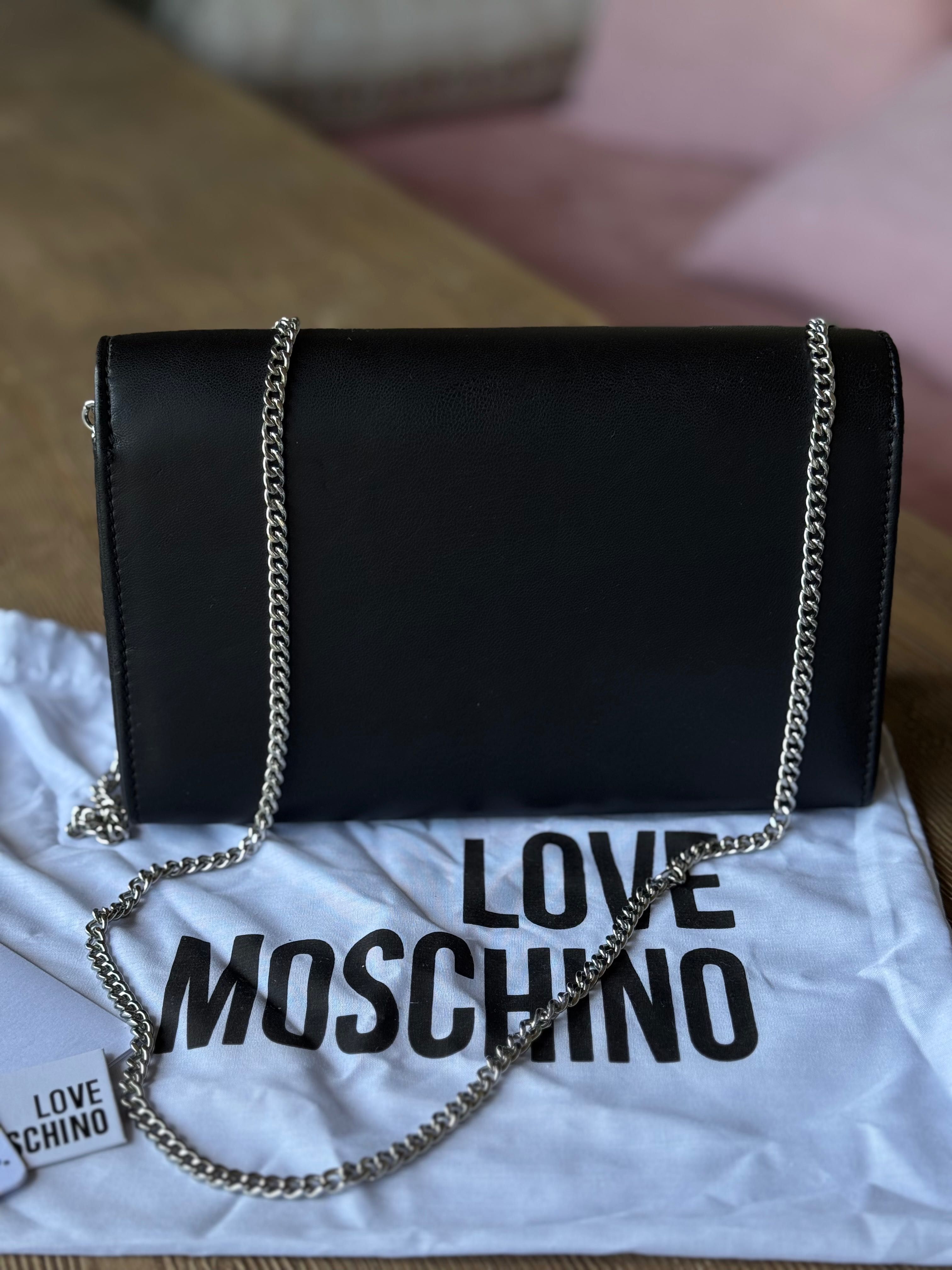 чанта Love Moschino
