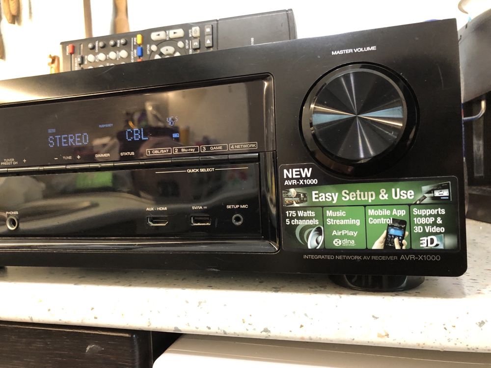 Denon AVR-X1000 resiver