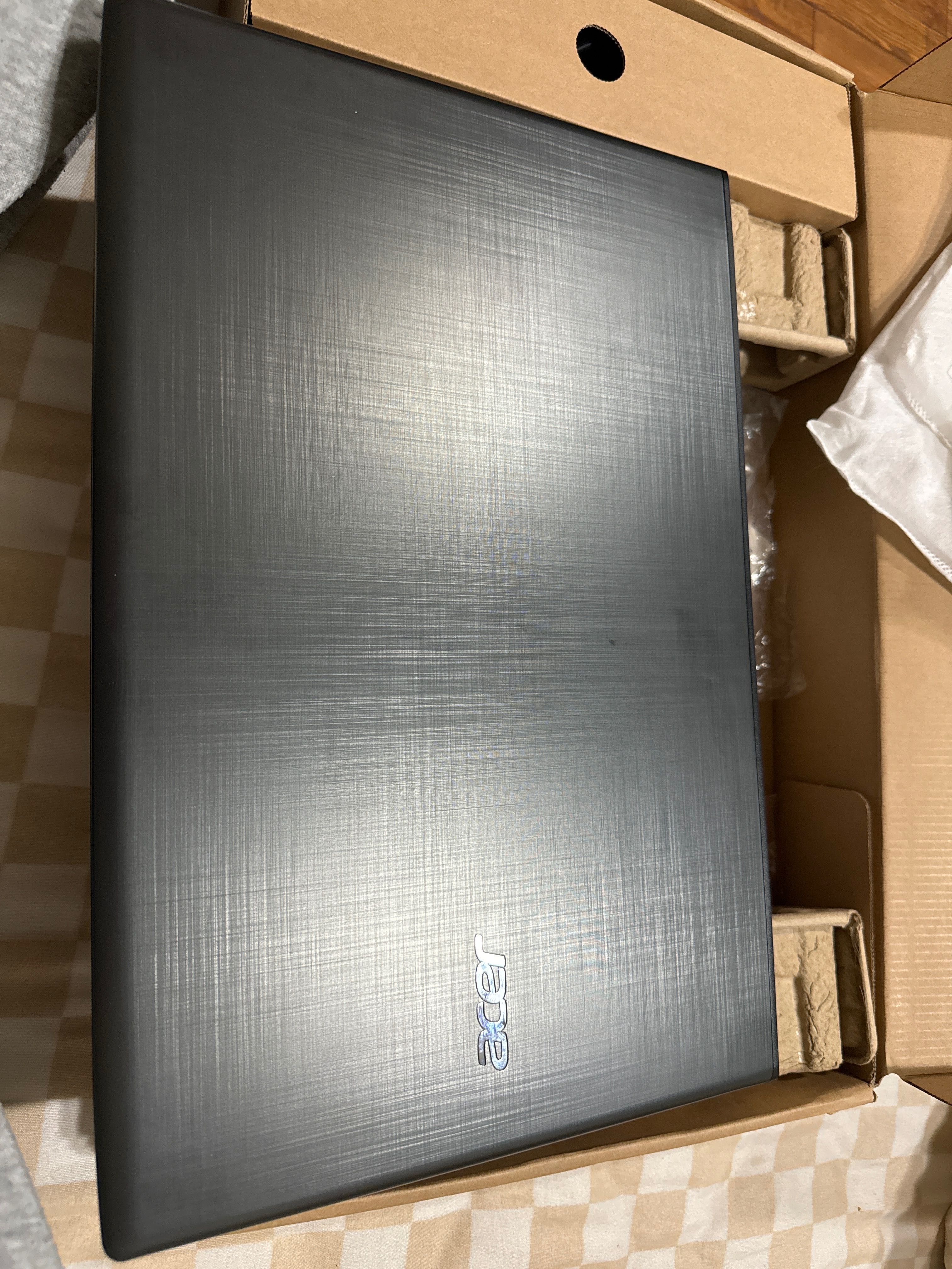 Notebook Acer aspire E 15