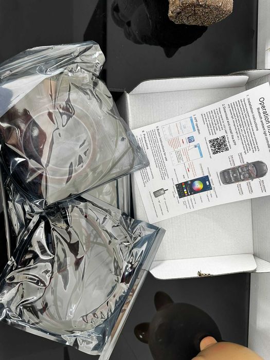 Vand KIT lumini ambientale Symphony dinamice RGB 18 in 1 Wireless