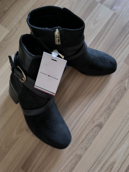 Дамски боти Tommy Hilfiger номер 38