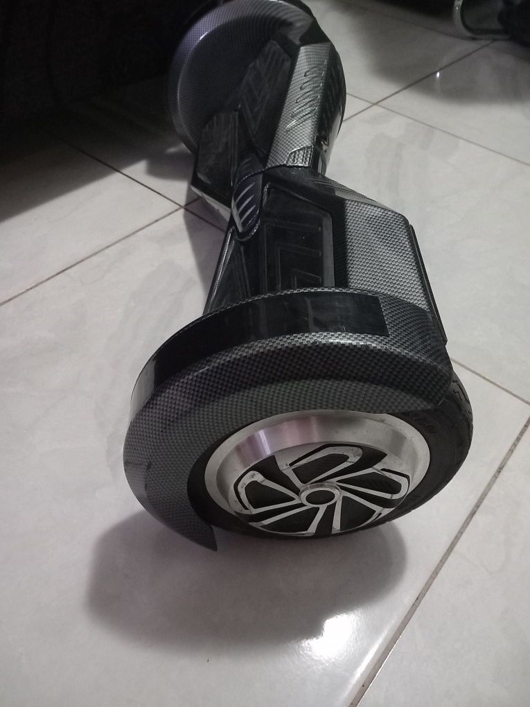 Hoverboard în stare bună