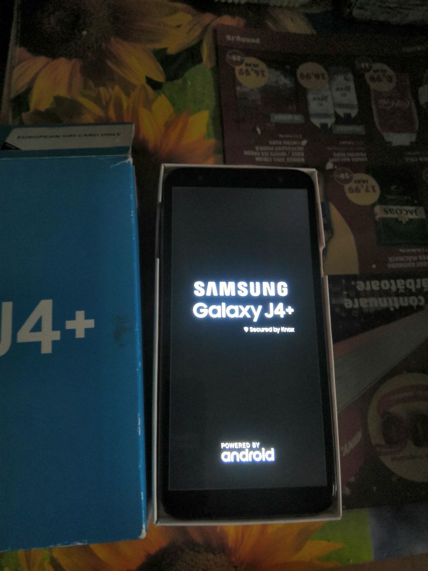 Samsung Galaxy J4+plus Gold.