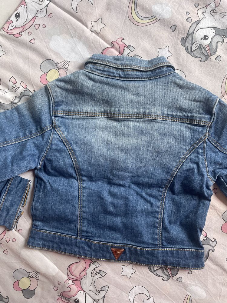 Детски якета guess benetton