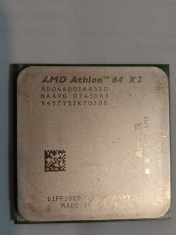 Vând procesor AMD Athlon 64 X2  folosit!