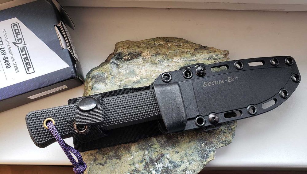 Cutit vanatoare Cold Steel SRK, militar, full tang, briceag, outdoor