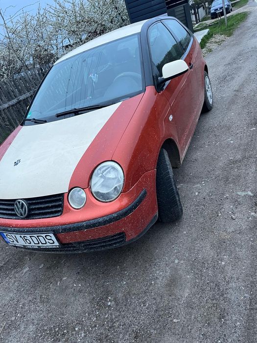 Vând sau dezmembrez wolkswagen Polo
