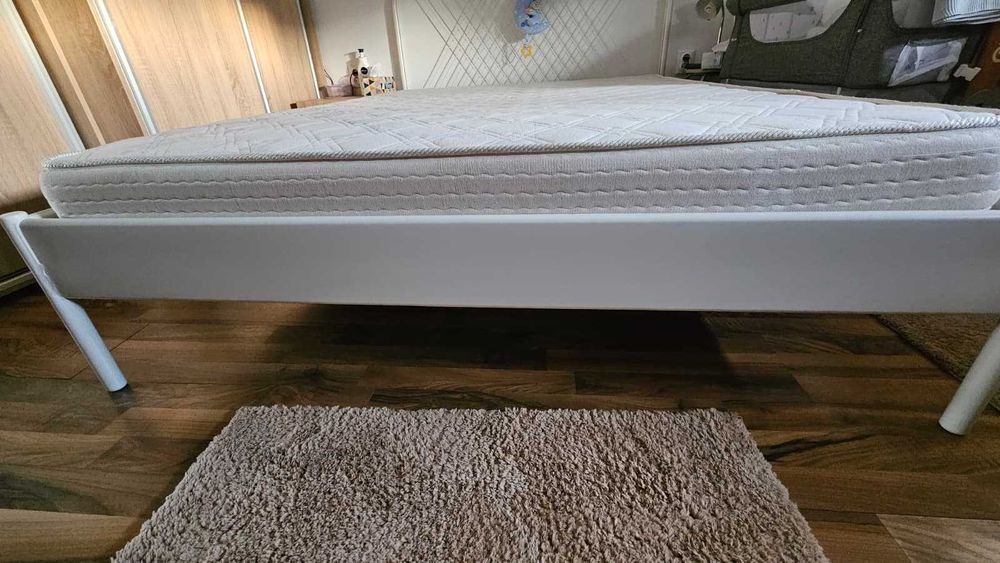Pat IKEA NESTTUN, alb, 140X200 cu somiera si saltea DORMEO