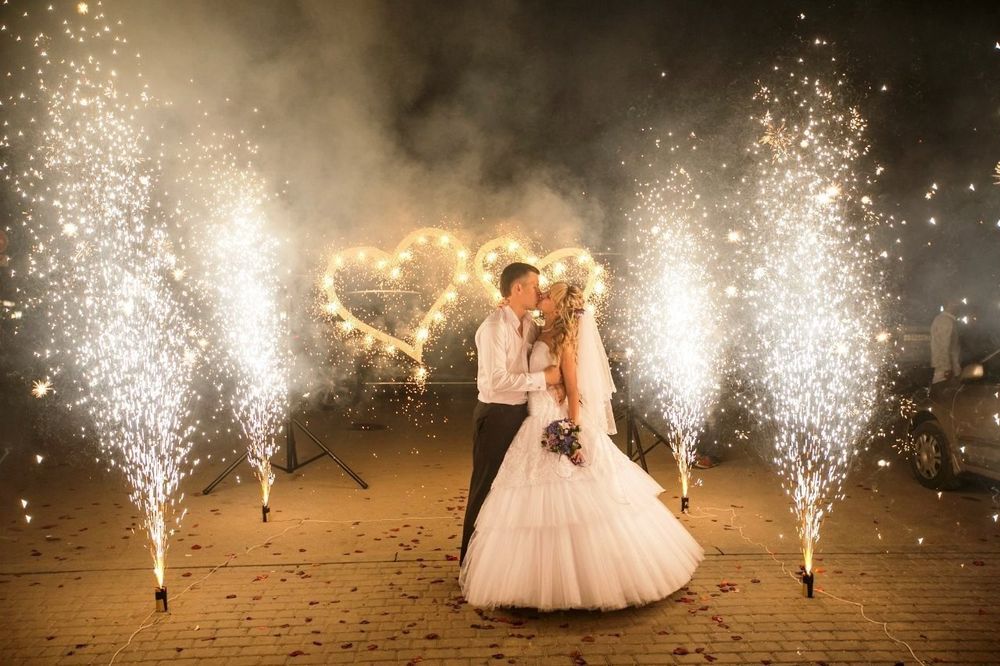 Предложение руки / Танец молодых / Холодные фонтаны / MARRY ME