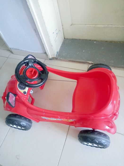 количка с педали