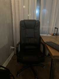 Офисное кресло/компьютерный стул