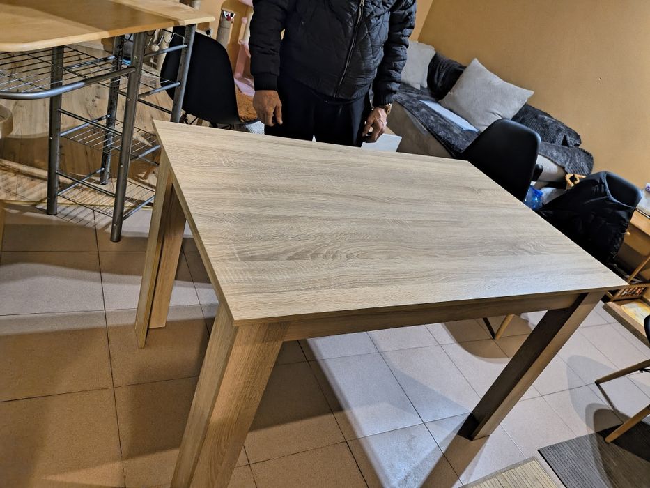 Трапезна маса за кухня ,хол.