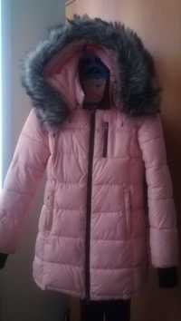 Куртки зимние и демисезонные р.40-44,розовый пуховик,внутри пух