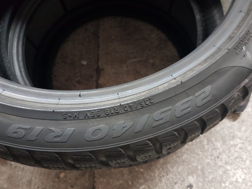 Pirelli 235/40 R19 96V M+S iarnă