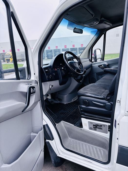 Mercedes Benz Sprinter 515