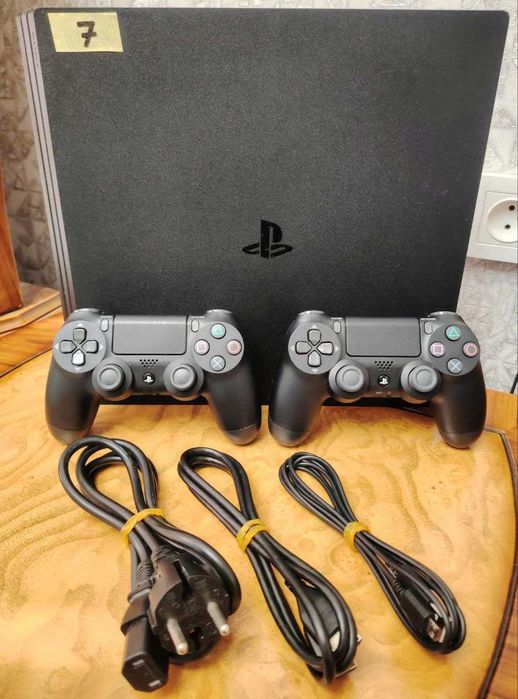 PlayStation 4 PRO (взлом версия 6.72)