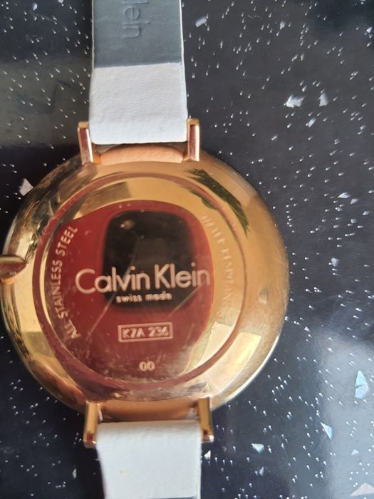 Оригинални часовници Emporio Armani и Calvin klein
