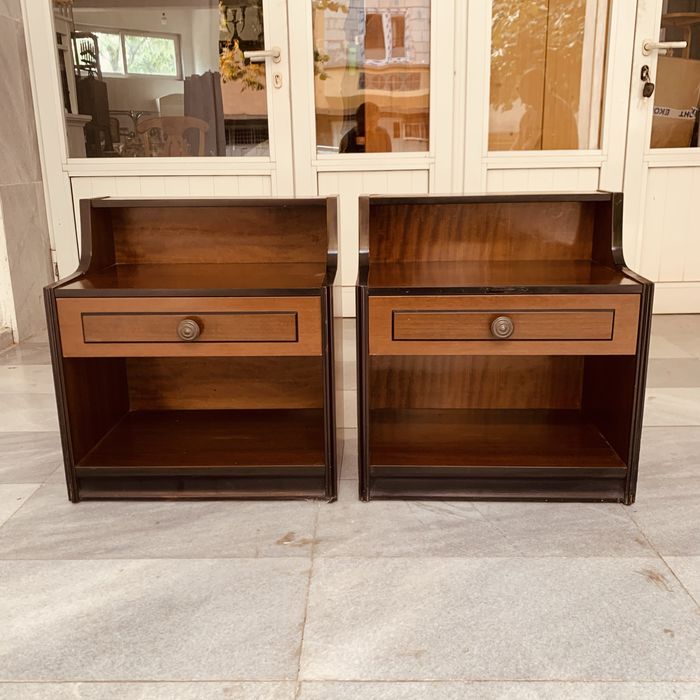 Италиаски ретро нощни шкафчета от 80-те