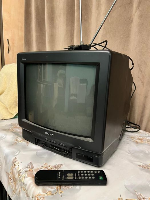 Продам телевизоры фирмы : Sony и LG
르51
SONY
6 1/7
SONY
Сегодня в 23:1