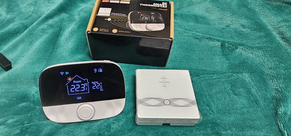 Termostat smart Wi-Fi control de pe telefon