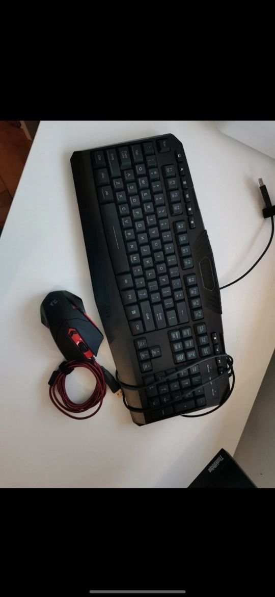 Set tastatura și mouse Redragon