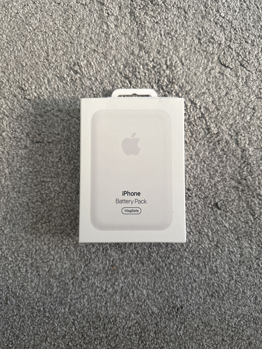 Iphone Battery Pack (cu magsafe) incarcator portabil