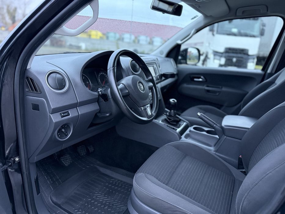 Vw Amarok 2.0 tdi 163cp 4x4 Mic Mare