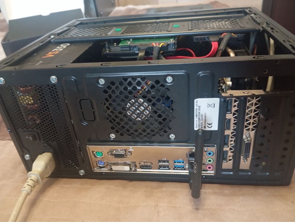 Настолен компютър INTEL I5-6400, GA-H110M-S2H , 32GB DDR4 , RX570 8GB