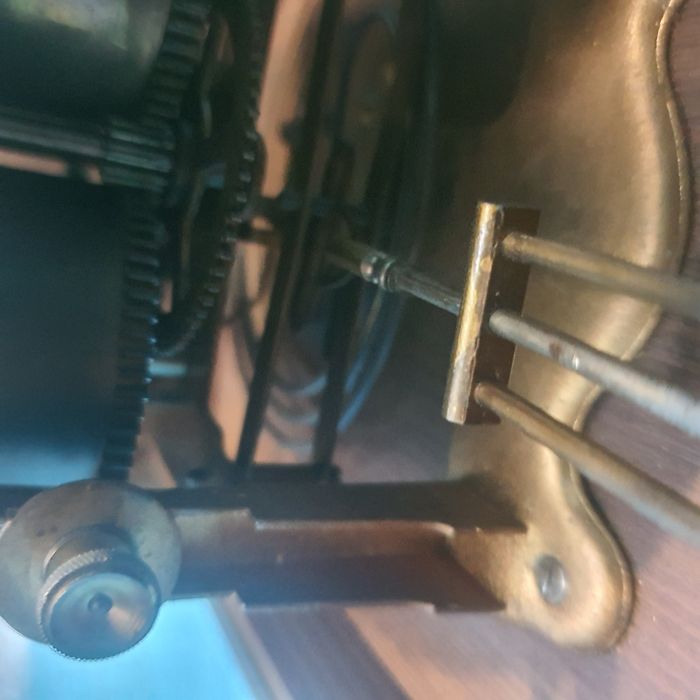 Стенен Часовник JUNGHANS Антика