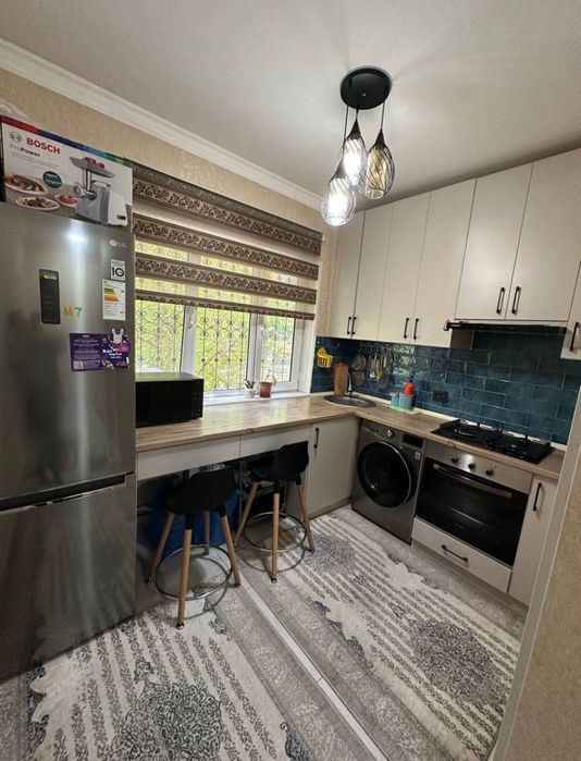 Yunusobod 14 mavze 1/1/4 (43²) sotiladi