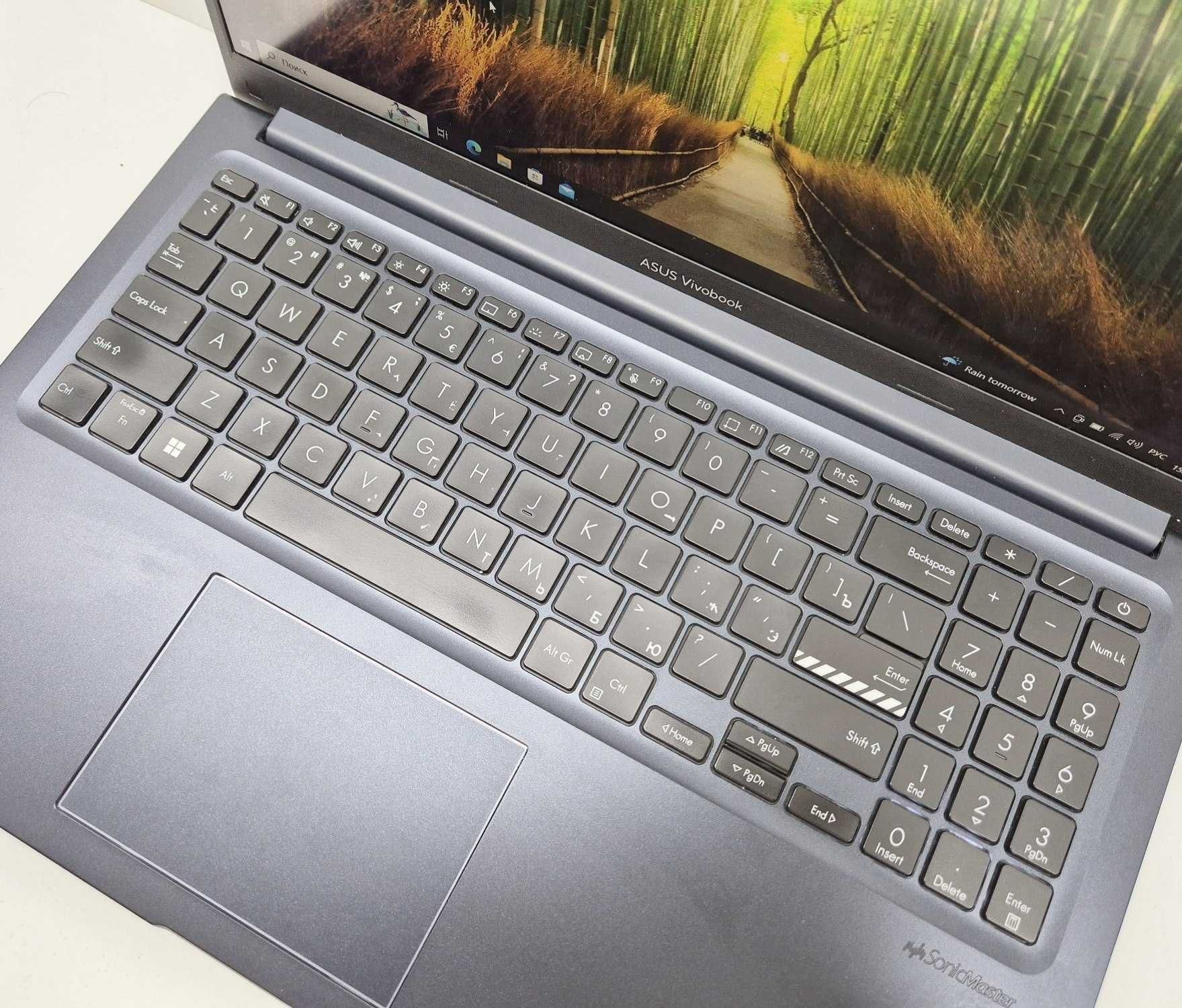 ASUS VivoBook Core i5-1235U 16Gb Operativka 512 Gb SSD 15.6 Ekran 299$