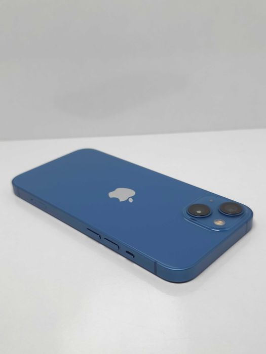 iPhone 13 256GB Blue