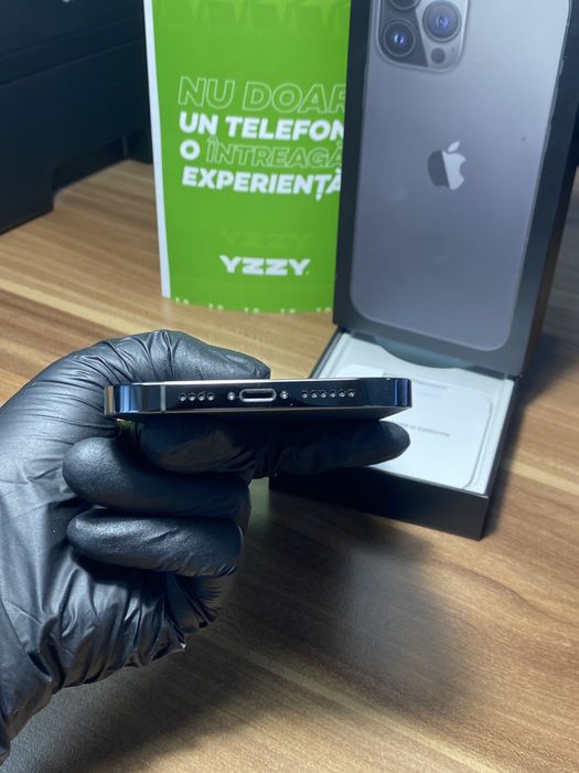 iPhone 13 Pro Max • 128 GB • Graphite