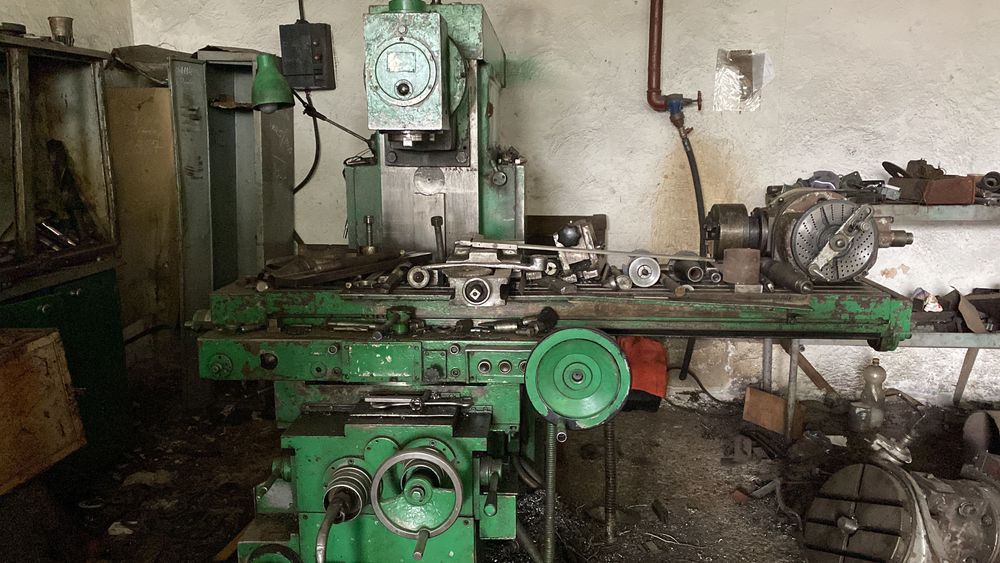 Strunguri, Freze de vanzare