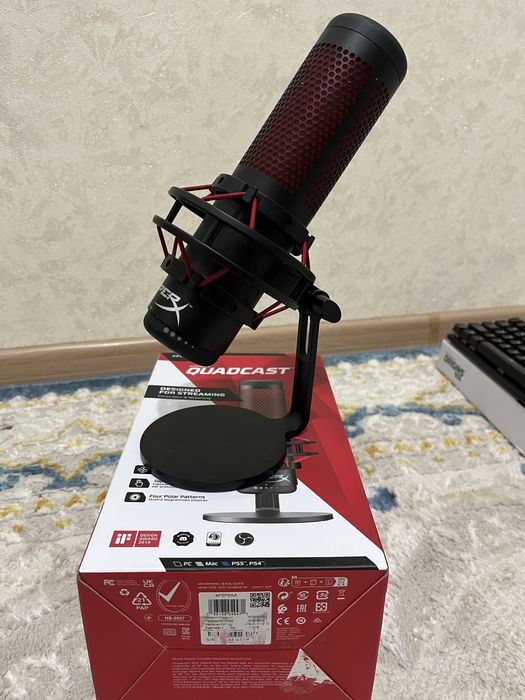 Продам микрофон HyperX QuadCast