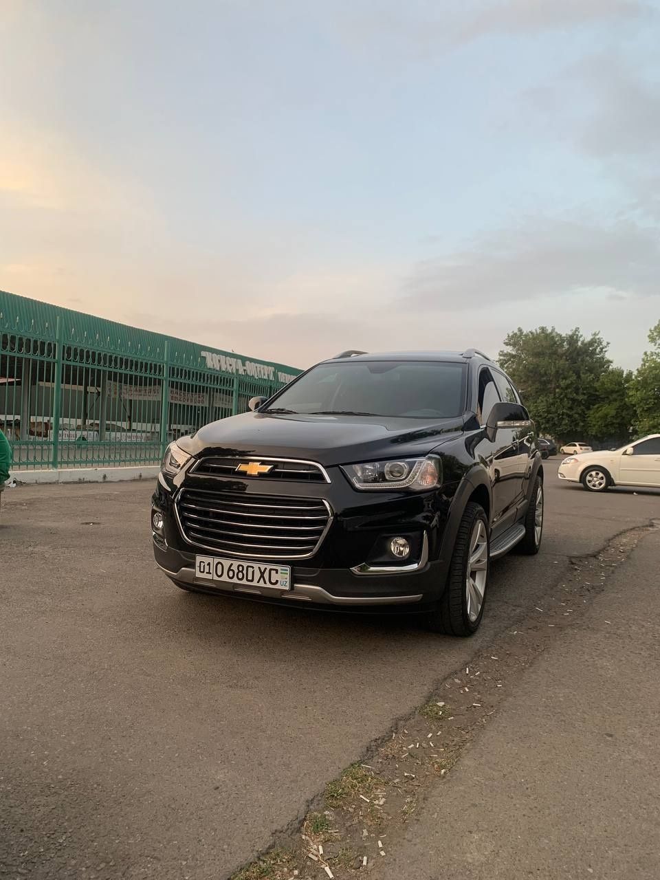 Kaptiva 4 2016 yil Qora Toza 3 litrli motor