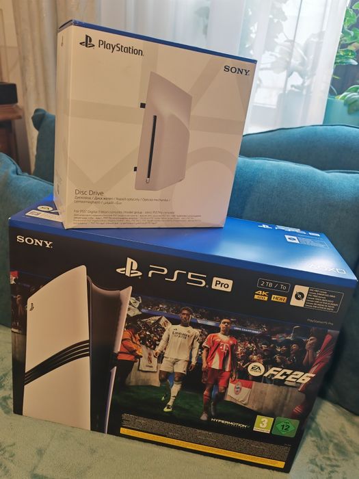 PlayStation 5 Pro sigilat 2TB FC26 Disk Blu-Ray pachet