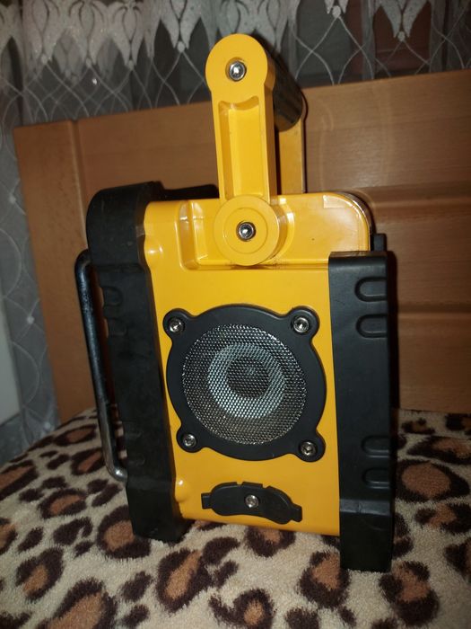 Pentru șantier Sangean U2.Onkyo Tx NR709.Roland CM