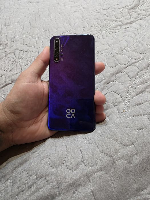 Huawei Nova 5T смартфон