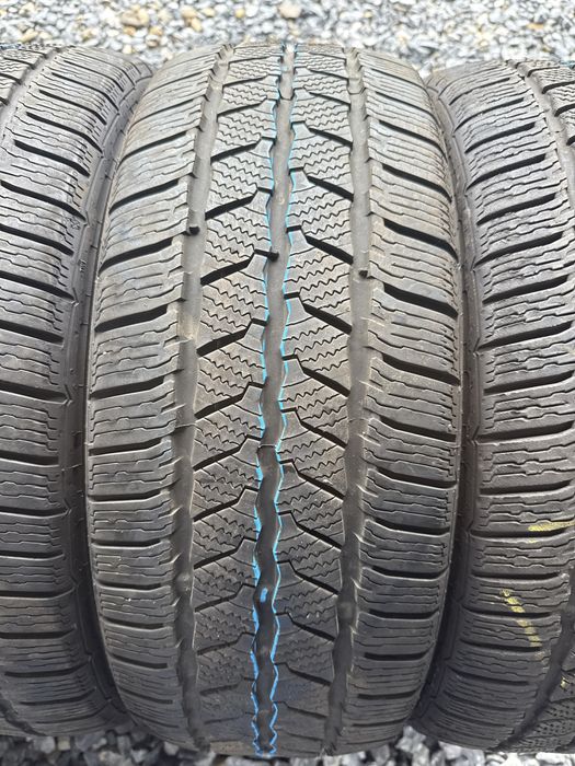 Anvelope de iarna 225/55 R17C