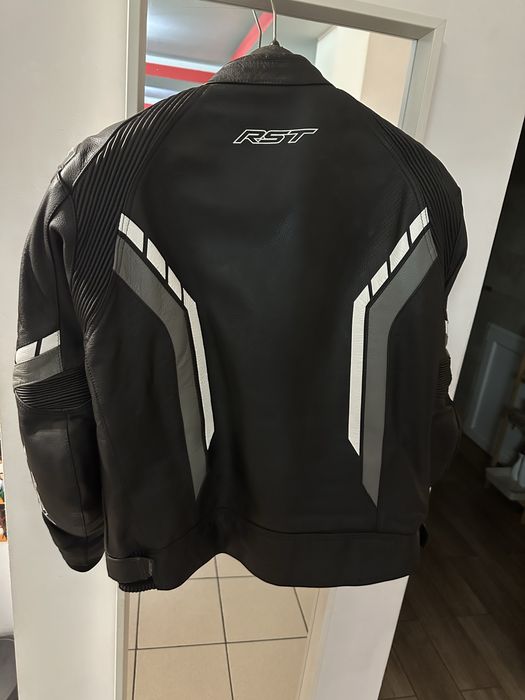 Geaca moto din piele RST