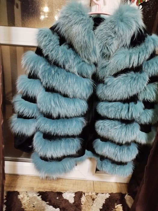 Haina de blană naturală