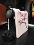 Espressor Nespresso Essenza Mini Pictat Manual Roz pudrat Cherry Tree