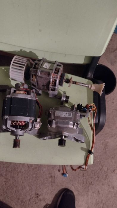 Motor mașină de spălat rufe și uscător rufe