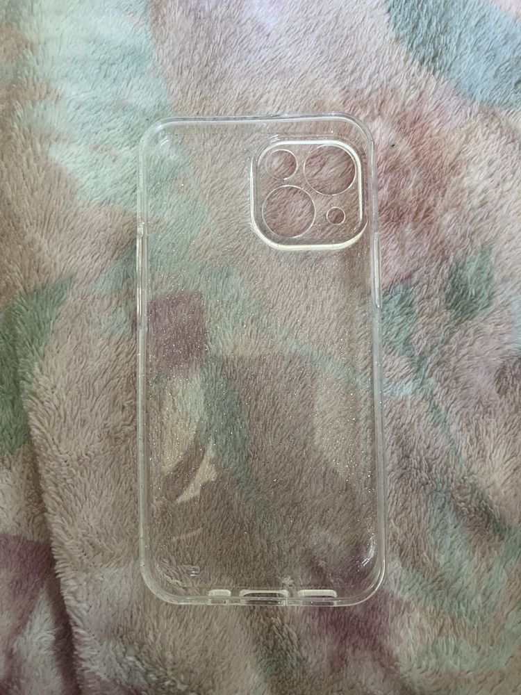 Два чисто нови калъфа за Iphone 13 mini